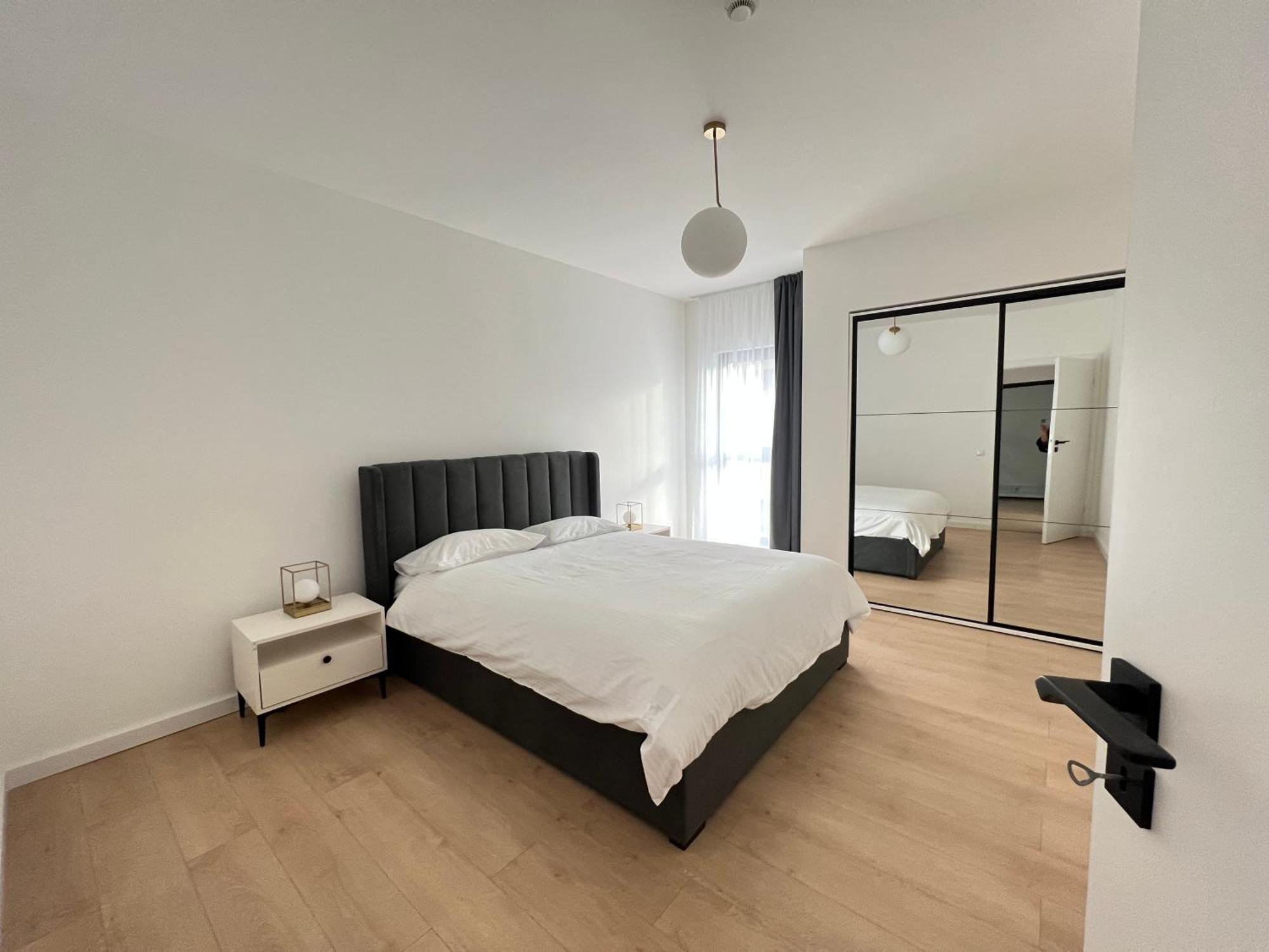 Exit Aparthotel Флорешты Экстерьер фото