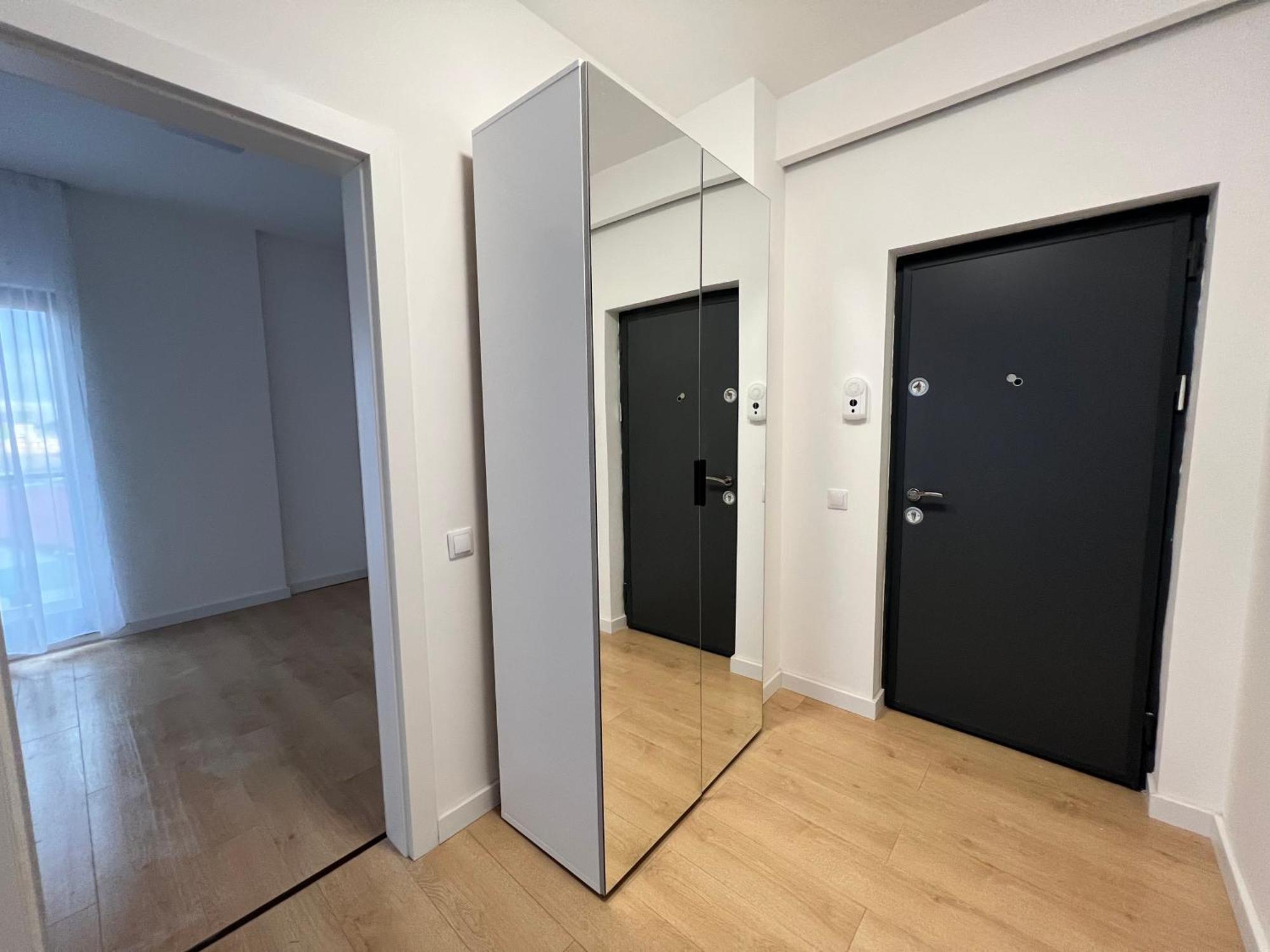 Exit Aparthotel Флорешты Экстерьер фото